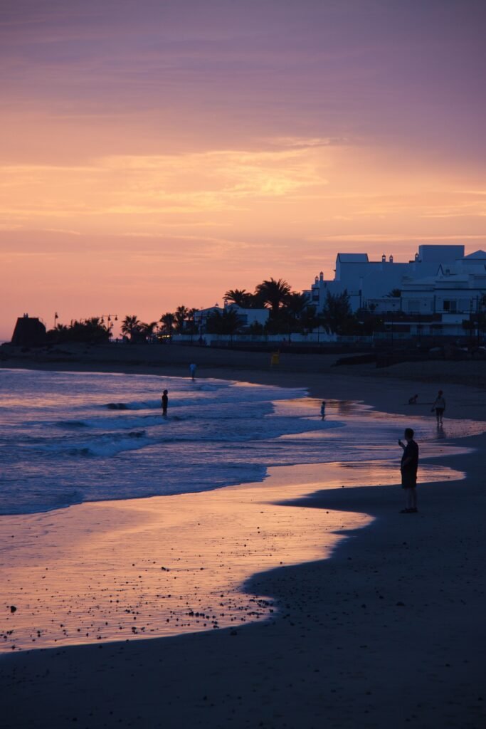 por que reservar tu vuelo mas hotel a lanzarote