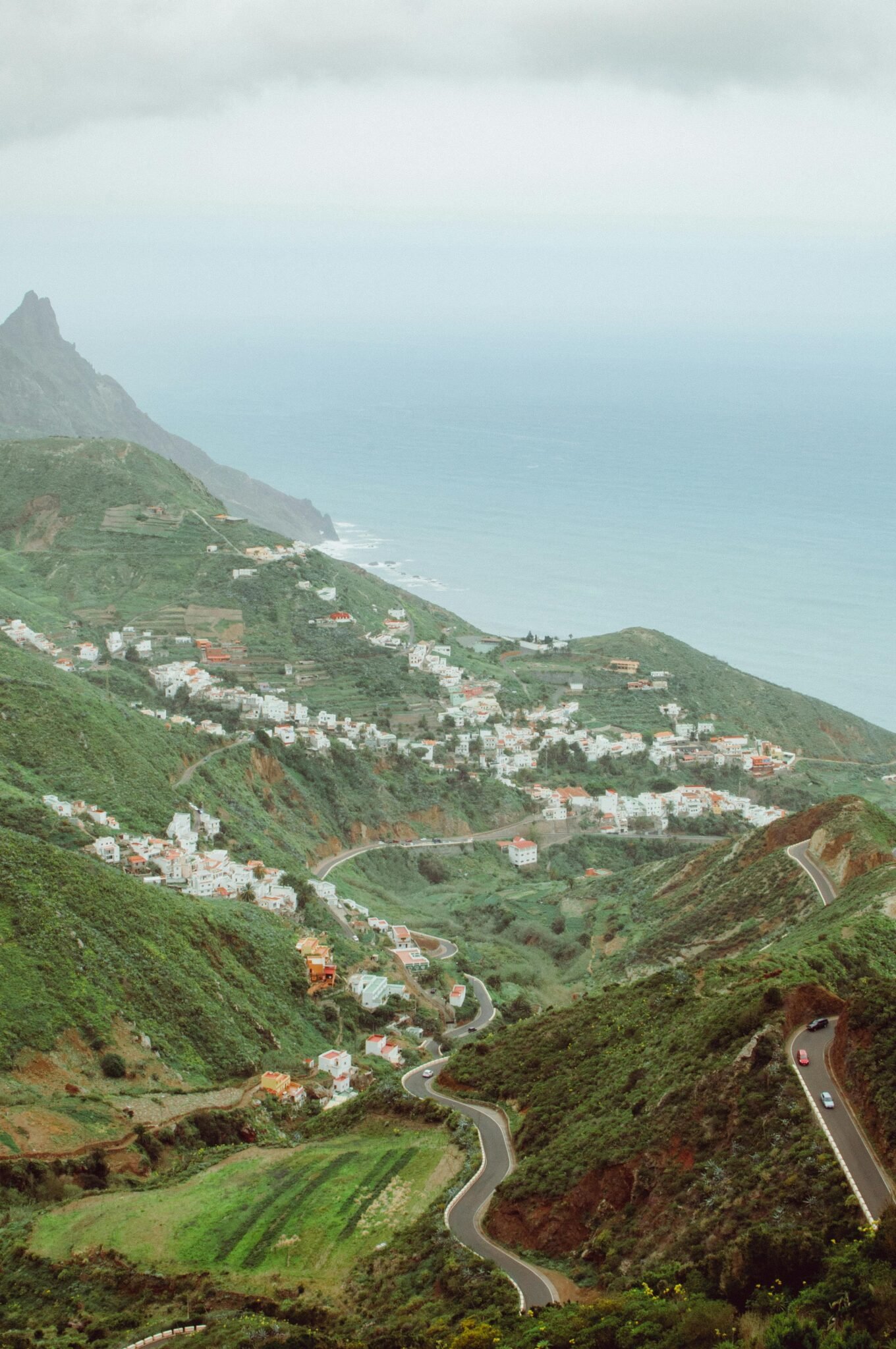 por que reservar vuelo mas hotel a Tenerife